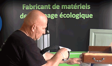 Décapage par Aérogommage des Surfaces en Bois