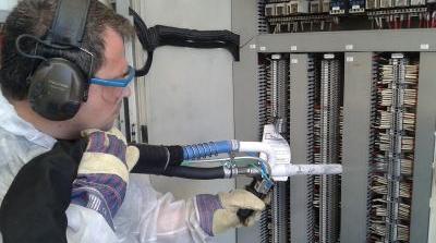 Appareil de Nettoyage Cryognique  la Glace Carbonique