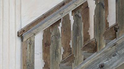 Dcapez votre Escalier en Bois par Arogommage !