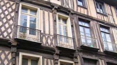 Ravalement de faades fragiles avec larogommage