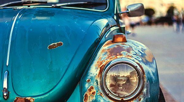 Comment D&eacute;caper une Carrosserie Automobile par A&eacute;rogommage ?