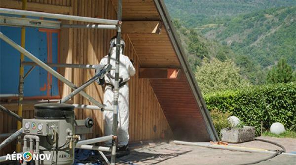 A&eacute;rogommeuse Novgom 40 pour D&eacute;capage de Grandes Surfaces